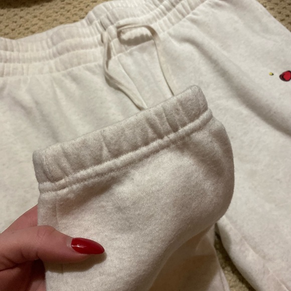 Sweatpants - Picture 3 of 4